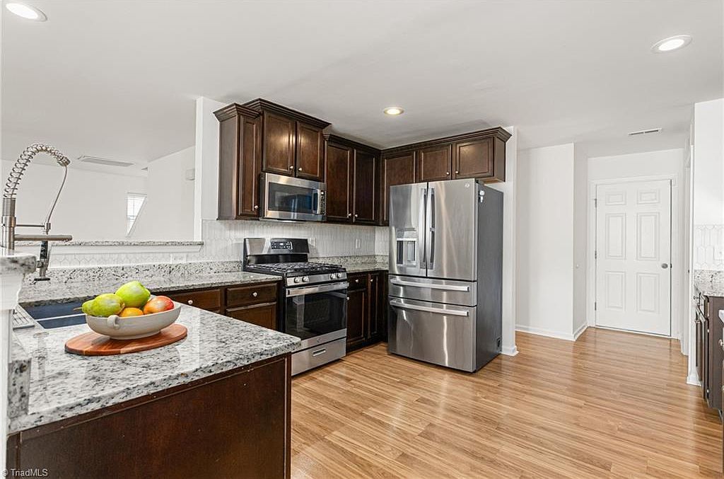 1641 Haddington Point Dr Kernersville, NC 27284 - Thumbnail 5