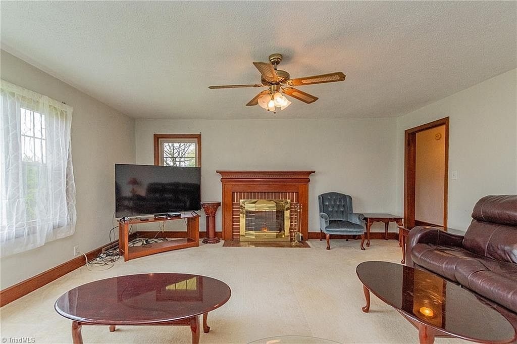 3878 State Highway 772 Walnut Cove, NC 27052 - Thumbnail 5