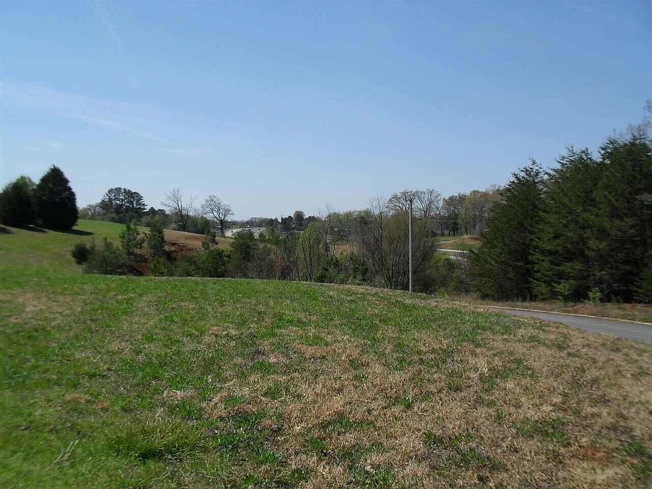 8850 Highway 411 Benton, TN 37307  | Land/Lot