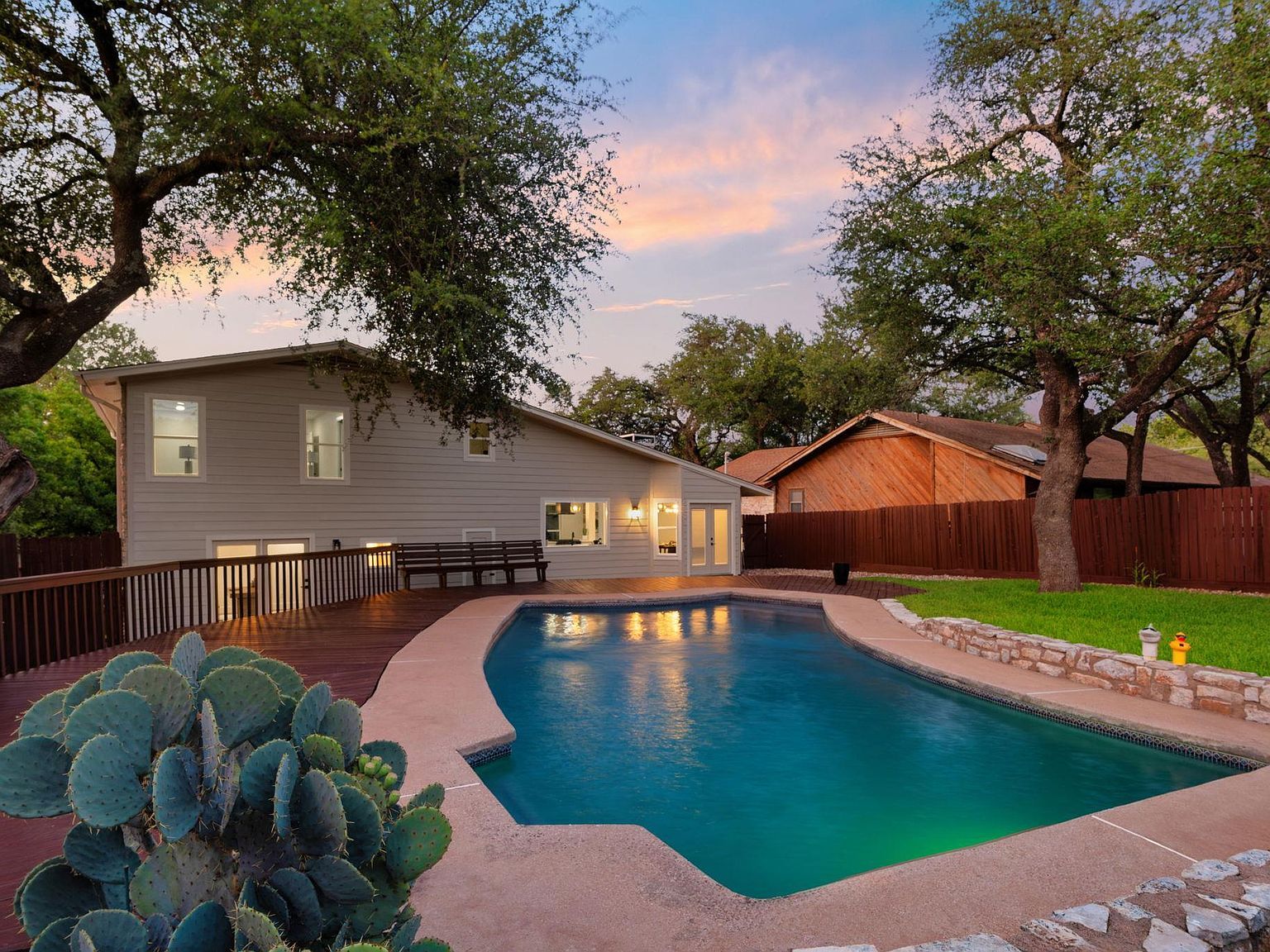 6903 Narrow Oak Trl Austin, TX 78759 - Thumbnail 5