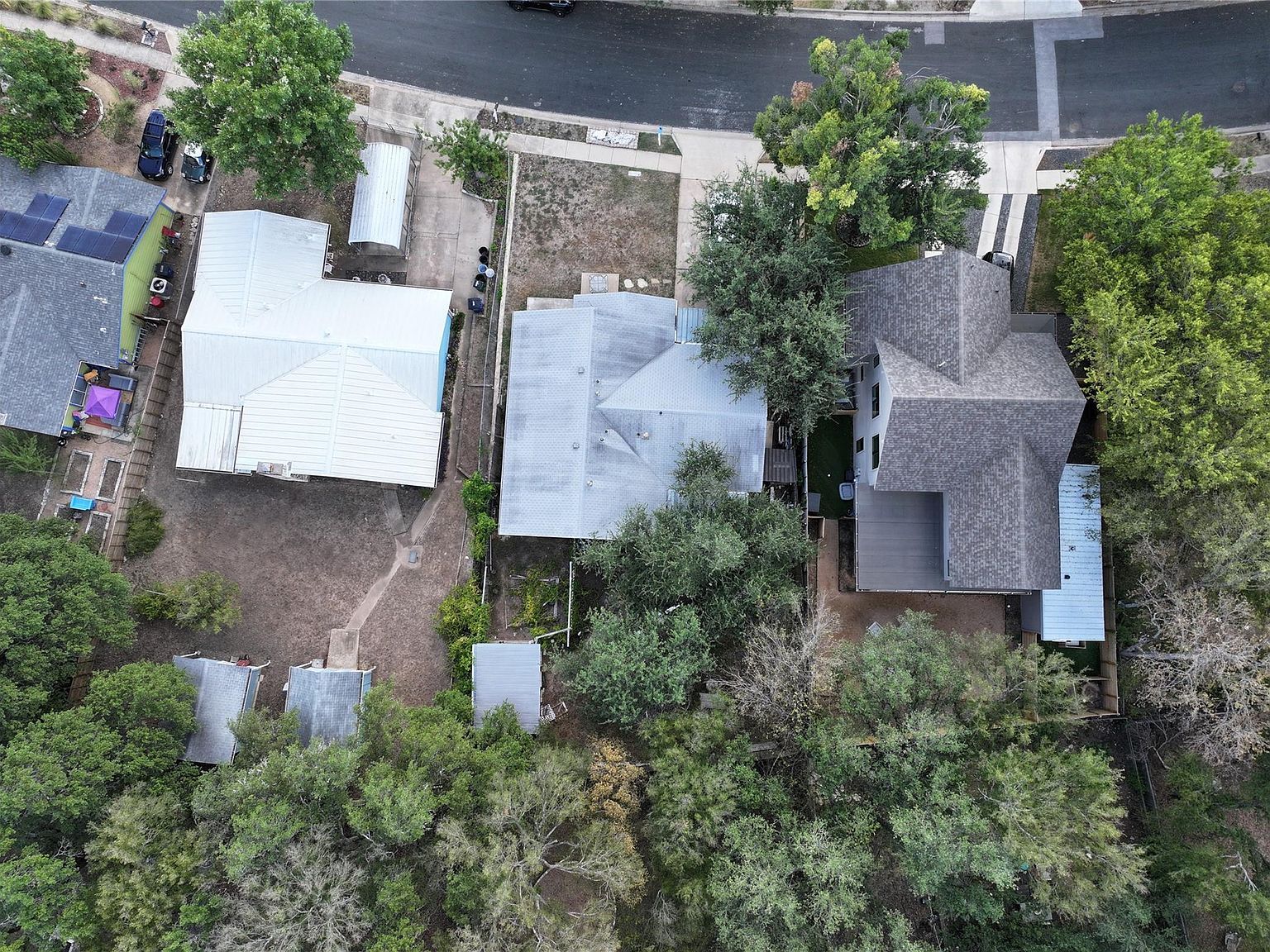 808 Cardiff Dr Austin, TX 78745 - Thumbnail 5