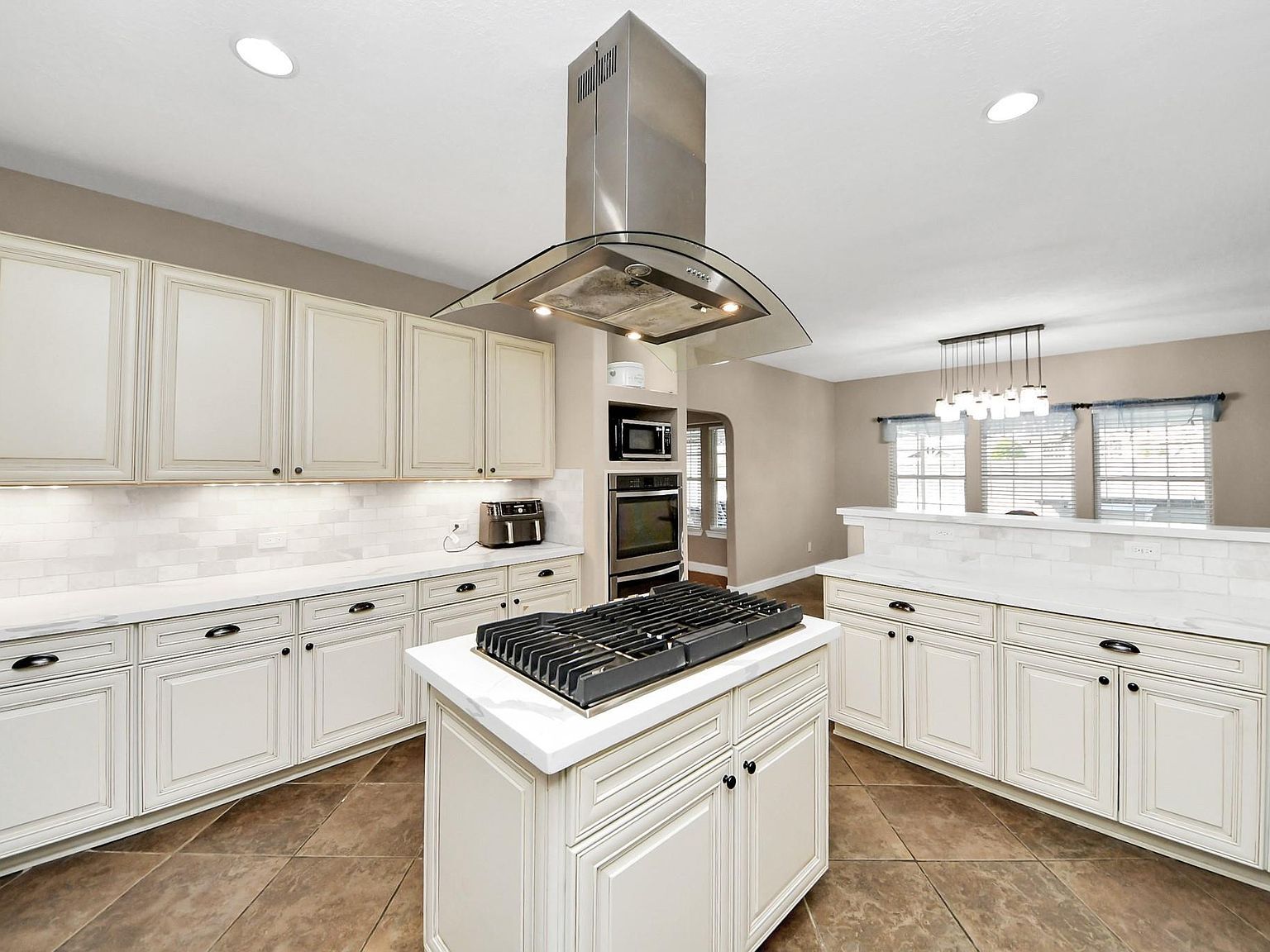 15 Haverford Ln Friendswood, TX 77546 - Thumbnail 5