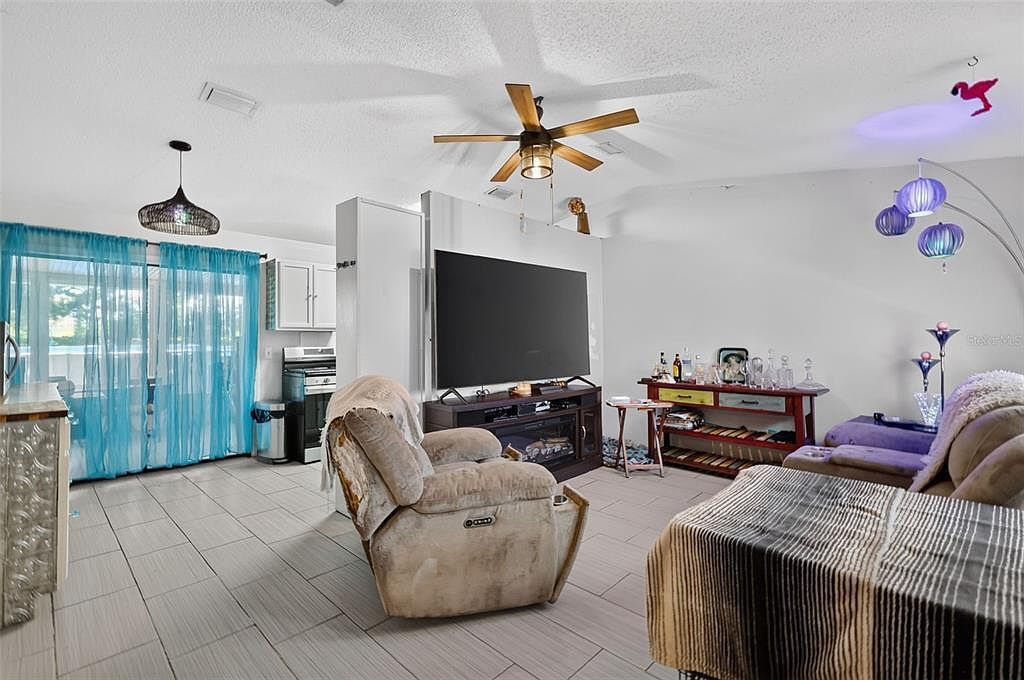 11305 SE 76TH AVENUE Belleview, FL 34420 - Thumbnail 5