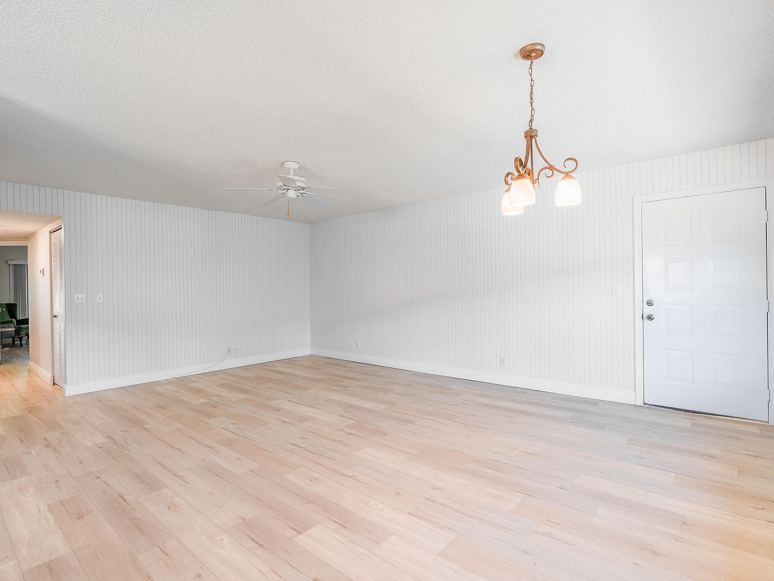 450 SW South River Dr APT 207 Stuart, FL 34997 - Thumbnail 5