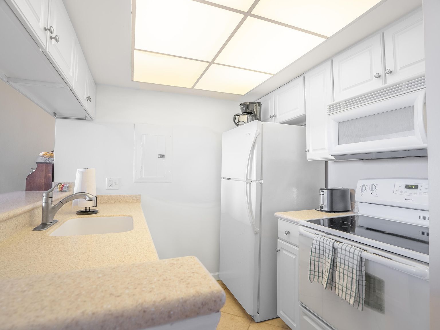 9800 S Ocean Dr APT 315 Jensen Beach, FL 34957 - Thumbnail 5