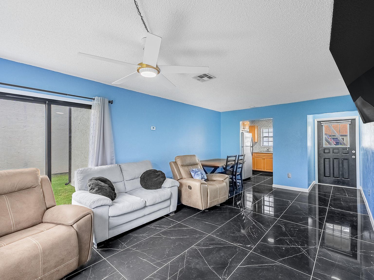 2229 SE Brekenridge Cir Port Saint Lucie, FL 34952 - Thumbnail 5