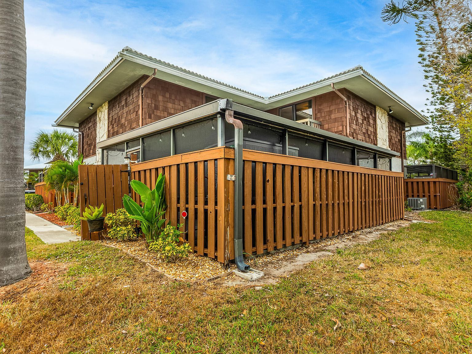 3204 SE Guenevere Ln Port Saint Lucie, FL 34952 - Thumbnail 5