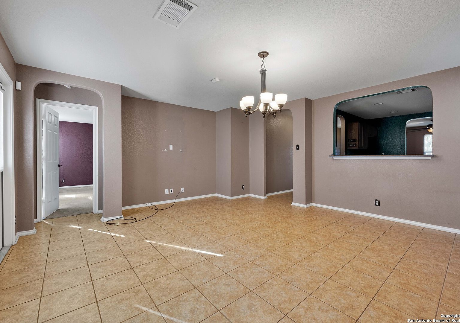 11306 Camp Creek Trl San Antonio, TX 78245 - Thumbnail 5