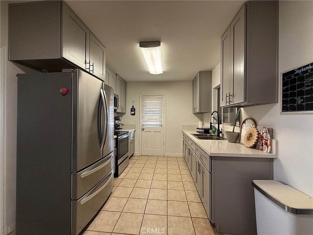 7562 Church St Yucca Valley, CA 92284 - Thumbnail 5