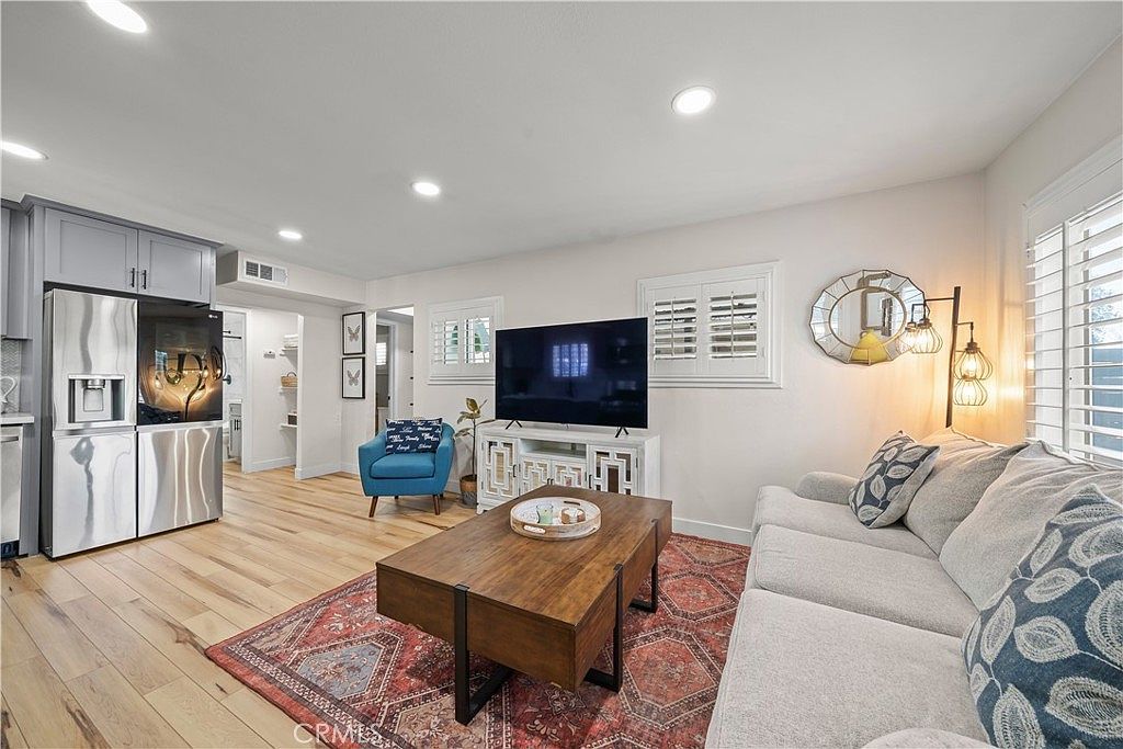 2324 E 14th St Long Beach, CA 90804 - Thumbnail 5