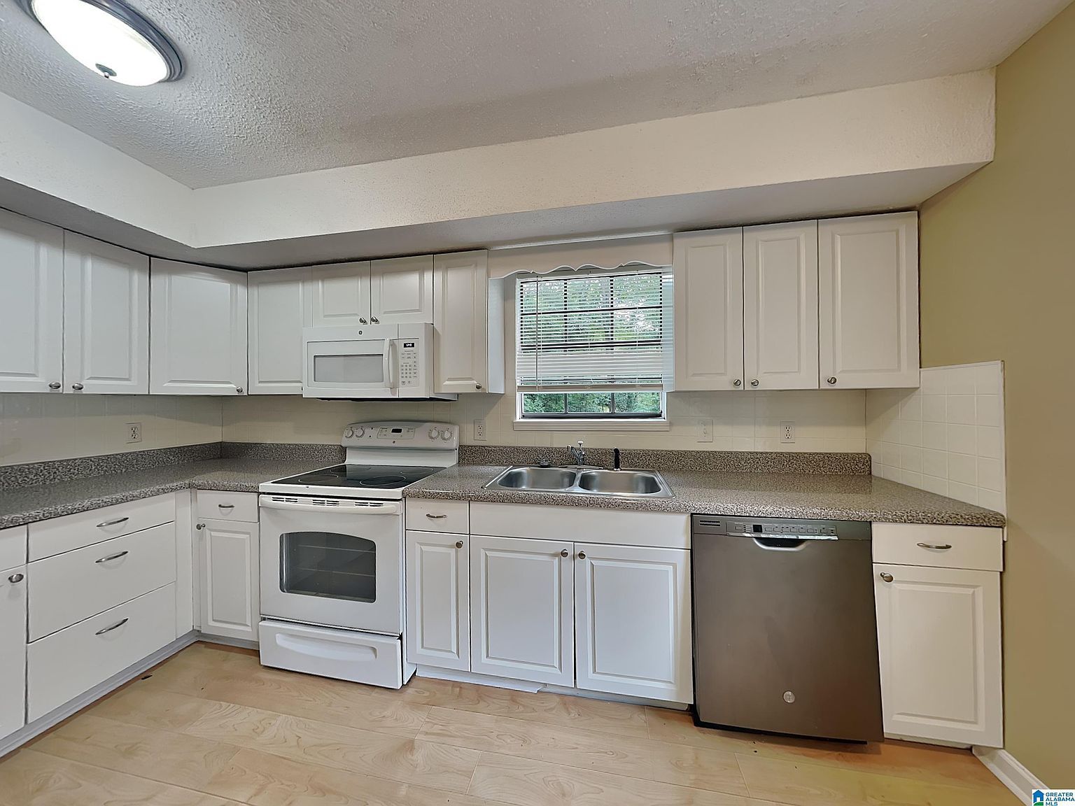 1713 6th Place Cir NW Birmingham, AL 35215 - Thumbnail 5