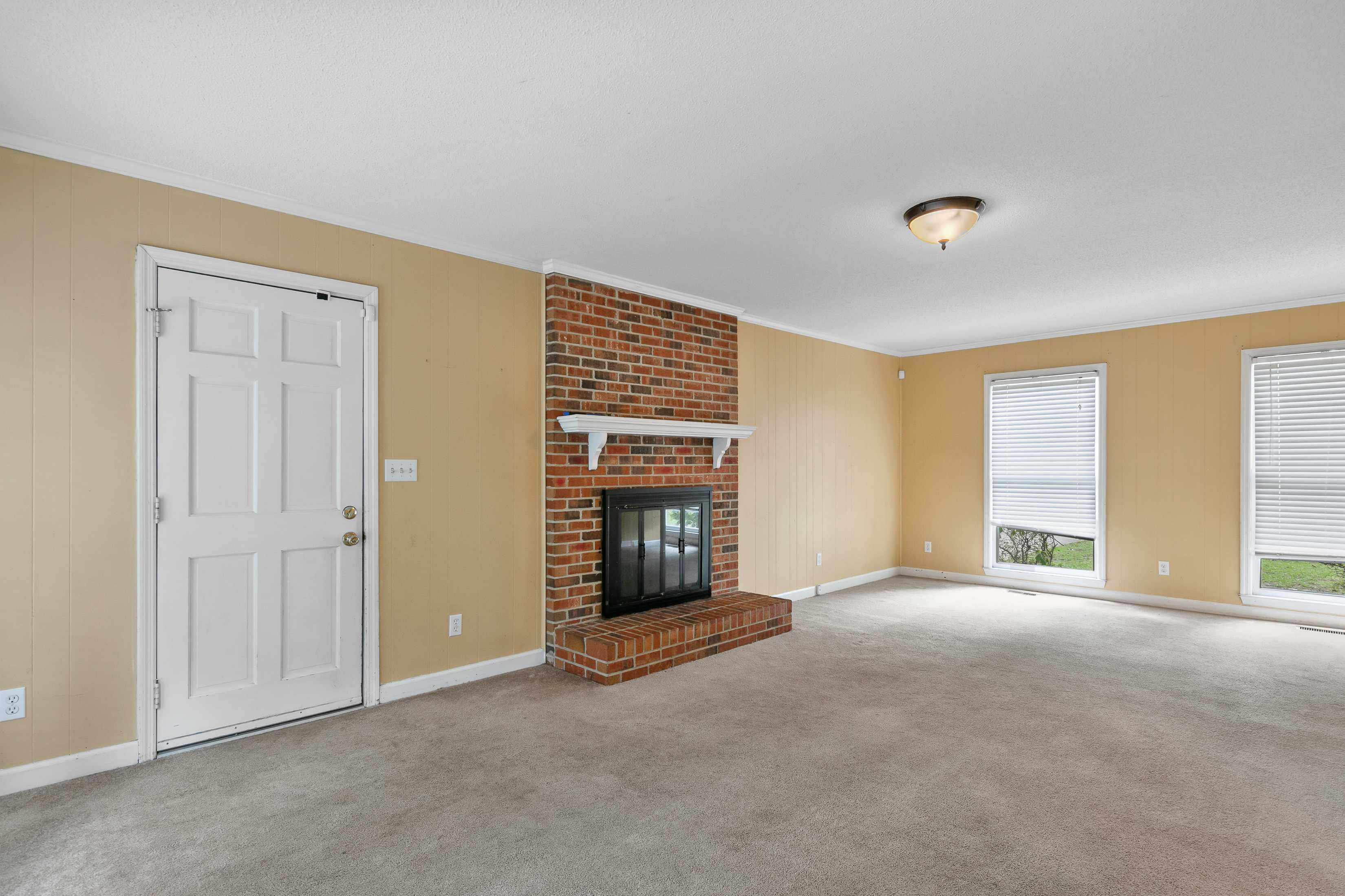 405 Brightwood Drive, Fayetteville, NC, USA, 28303 - Thumbnail 5