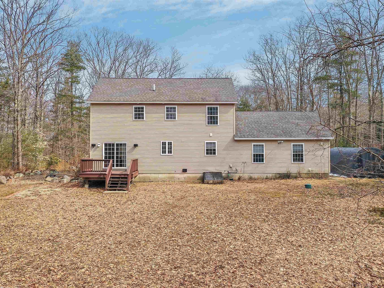 40 Tubbs Hill Rd Deering, NH 03244 - Thumbnail 5