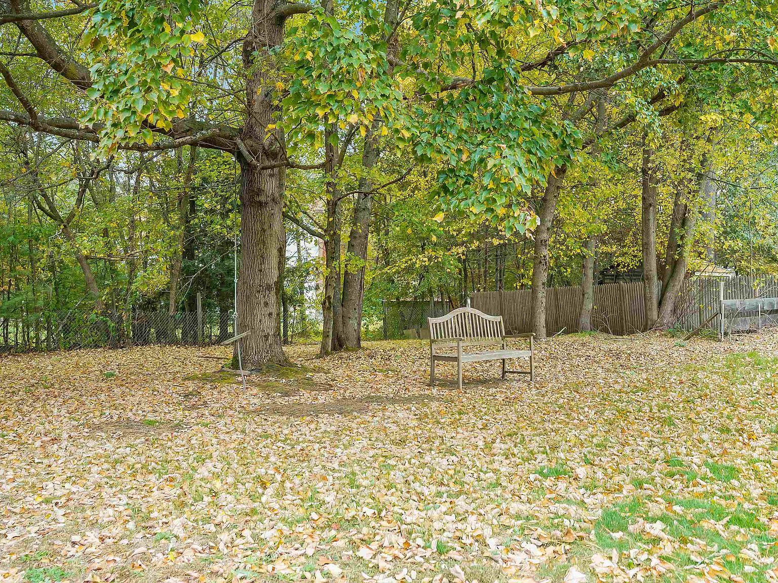 759 Cohas Ave Manchester, NH 03109 - Thumbnail 5