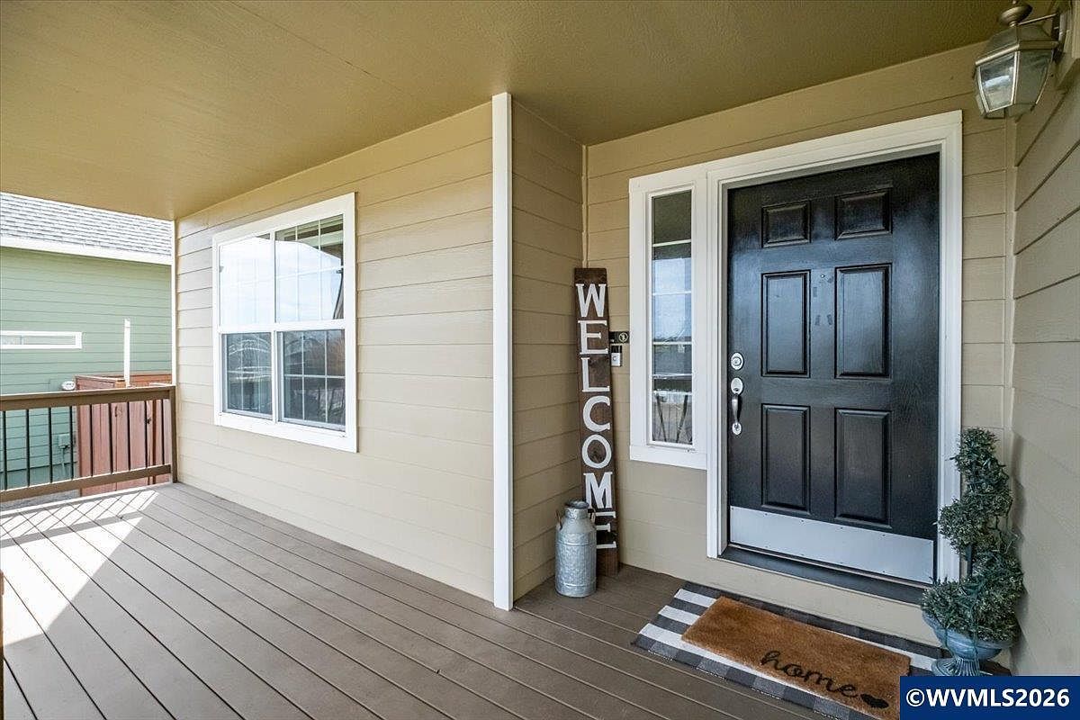 2810 Hoover Ave NW Salem, OR 97304 - Thumbnail 5