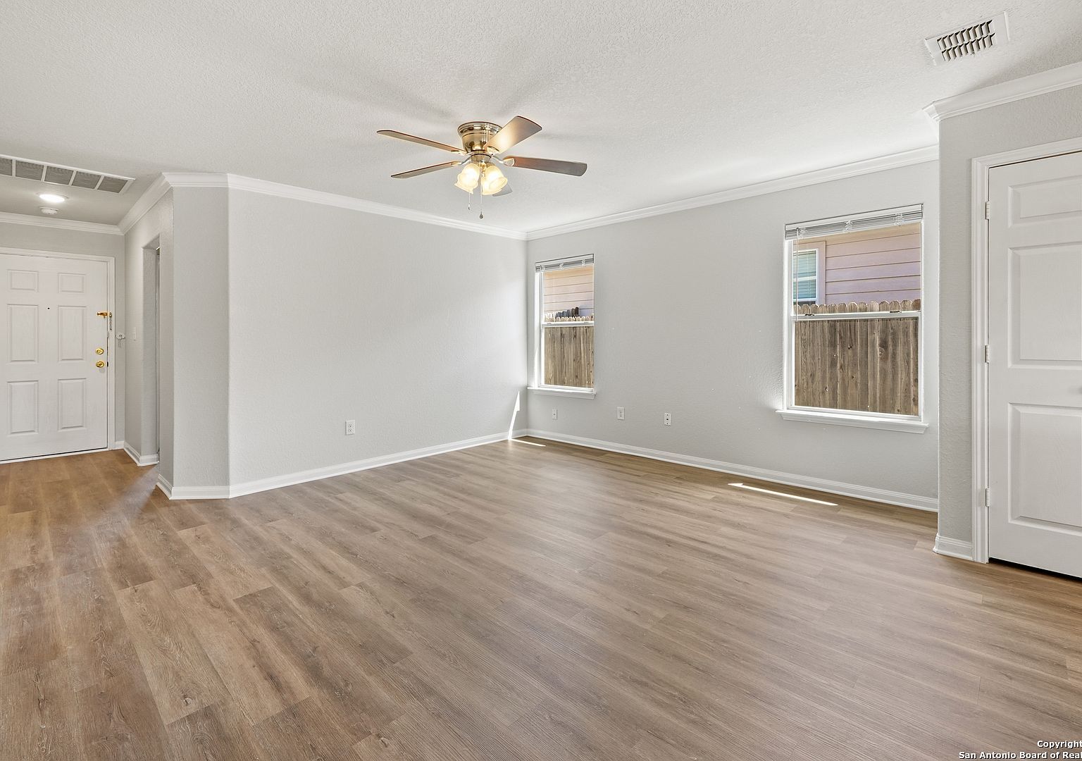 11438 Country Cyn San Antonio, TX 78252 - Thumbnail 5