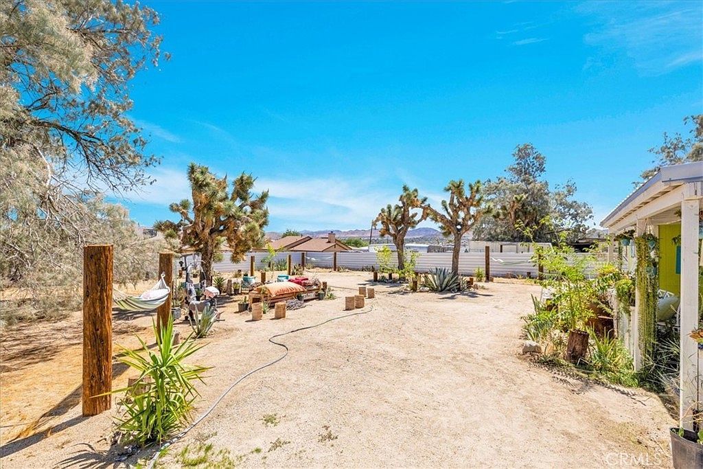 6959 Pawnee Ave Yucca Valley, CA 92284 - Thumbnail 5