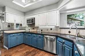 9007 Petersham Drive, Houston, TX, USA, 77031 - Thumbnail 5