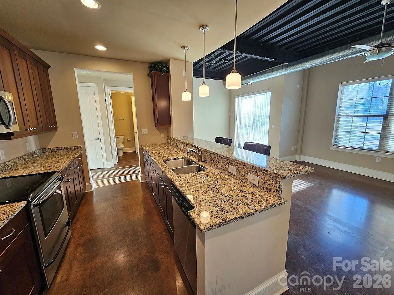 2338 Yadkin Ave #D110 Charlotte, NC 28205 - Thumbnail 5