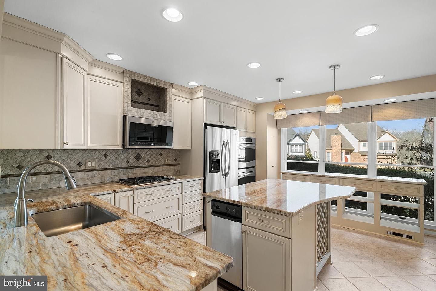 3402 Walnut Hill Ct Falls Church, VA 22042 - Thumbnail 5