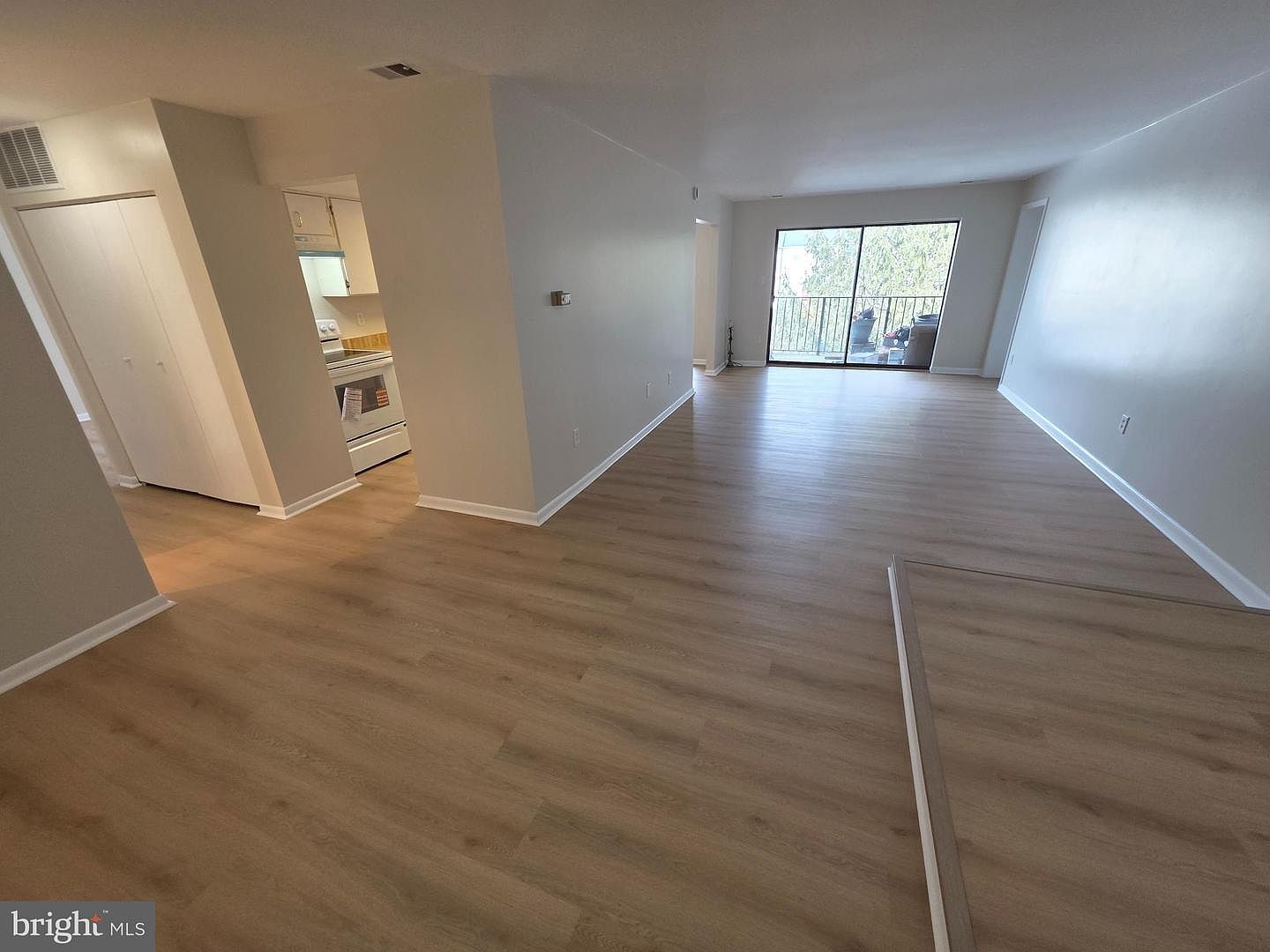 13137 Dairymaid Dr APT 124 Germantown, MD 20874 - Thumbnail 5