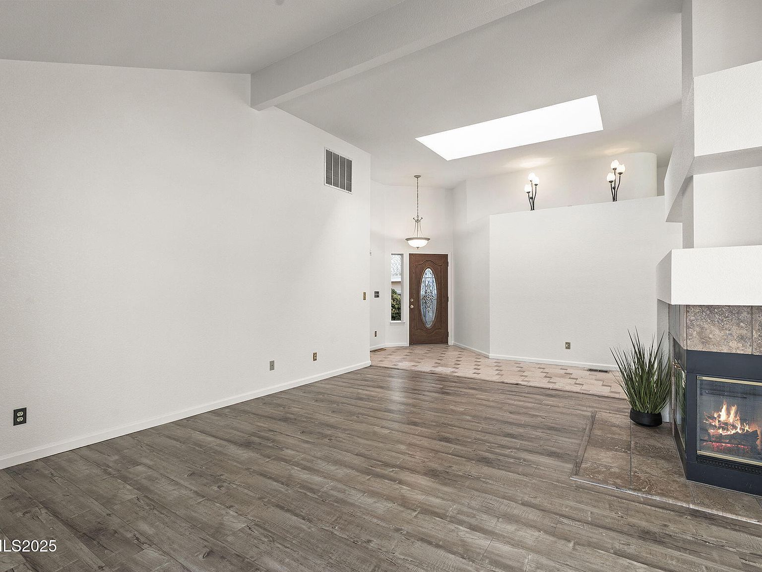 3318 Current Ct Reno, NV 89509 - Thumbnail 5