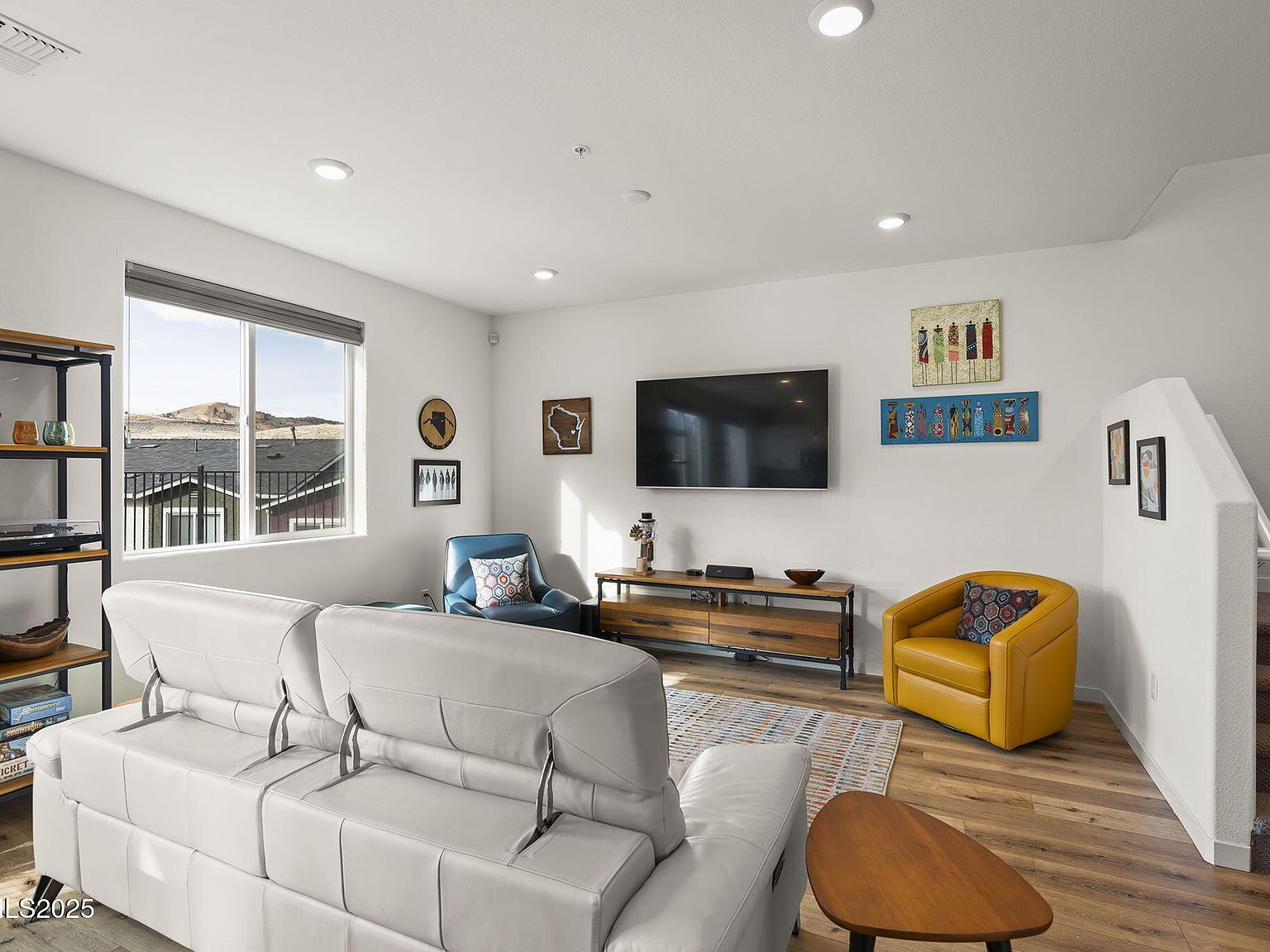 1023 Big Rock Loop Sun Valley, NV 89433 - Thumbnail 5