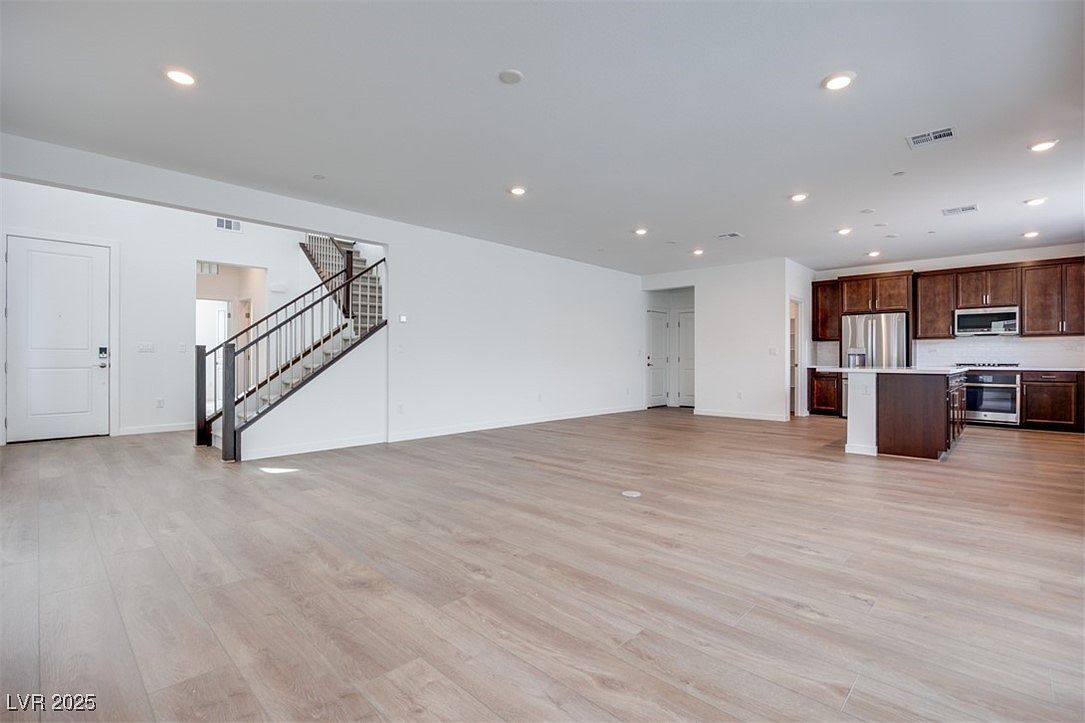 10119 Canyon Pine St Las Vegas, NV 89166 - Thumbnail 5