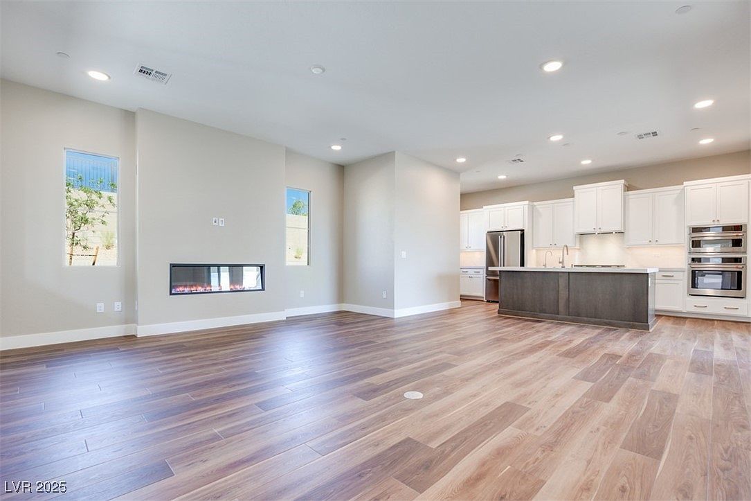 1081 Soaring Sage Ave Las Vegas, NV 89138 - Thumbnail 5