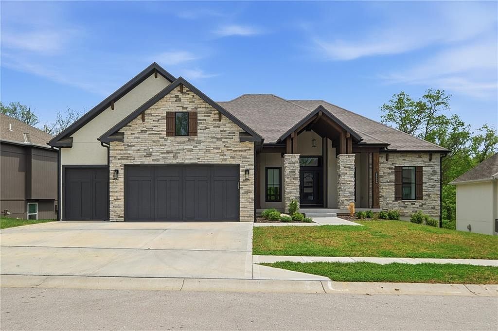 13446 Terrace Park Dr Parkville, MO 64152 - Thumbnail 5