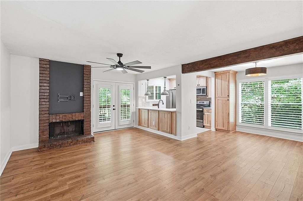 8346 NW Barrybrooke Dr Kansas City, MO 64151 - Thumbnail 5