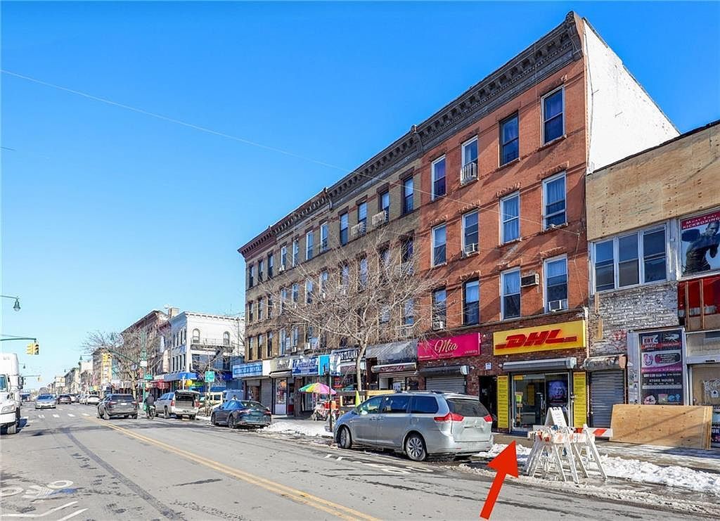 5811 5th Ave Brooklyn, NY 11220 - Thumbnail 5