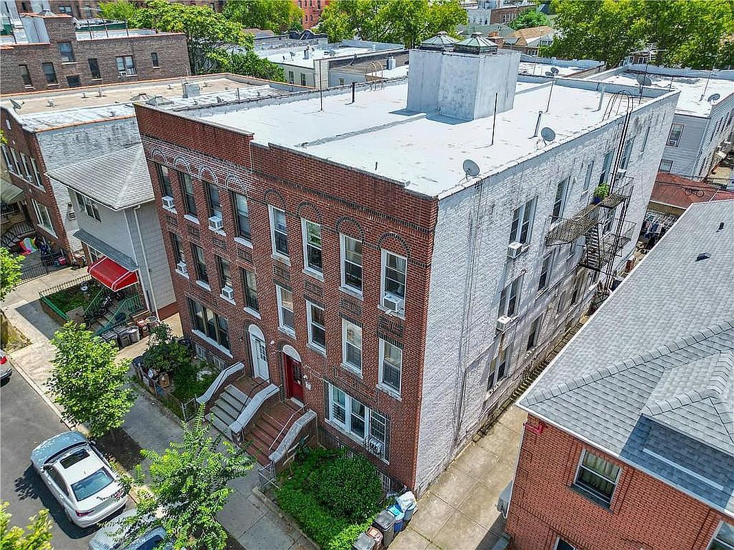 2040 73rd St Brooklyn, NY 11204 - Thumbnail 5