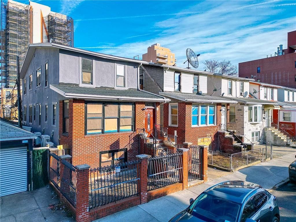 3013 Brighton 5th St Brooklyn, NY 11235 - Thumbnail 5