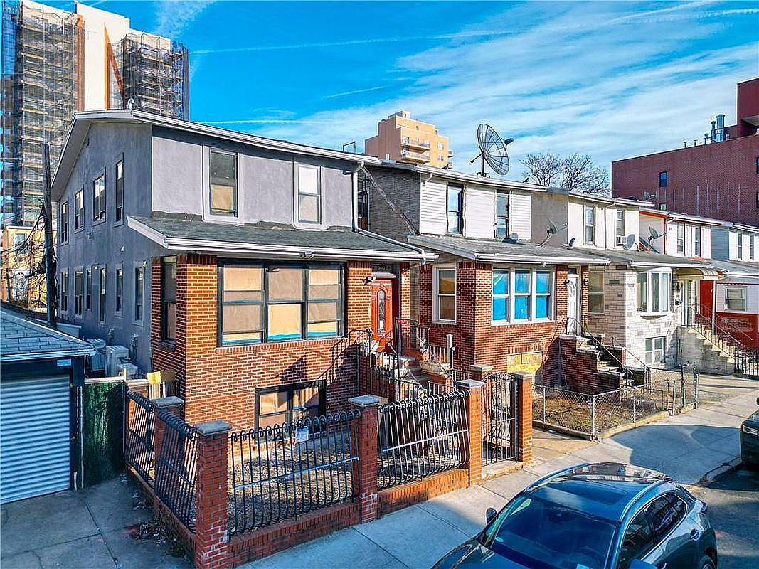 3013 Brighton 5 St Brooklyn, NY 11235 - Thumbnail 5