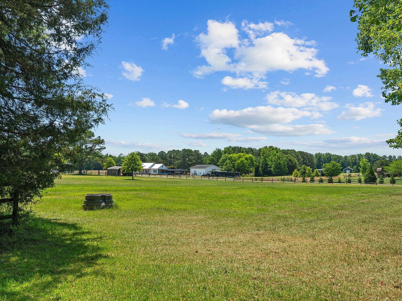 (undisclosed Address) Holly Springs, NC 27540 - Thumbnail 5