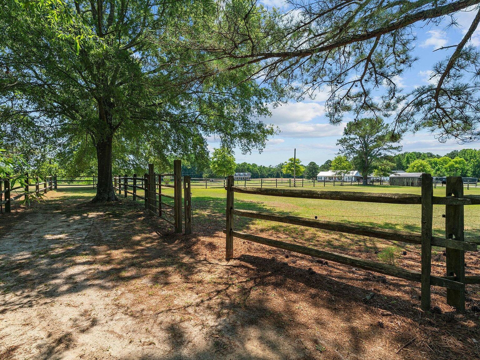 113 Amelia Ln Holly Springs, NC 27540 - Thumbnail 5