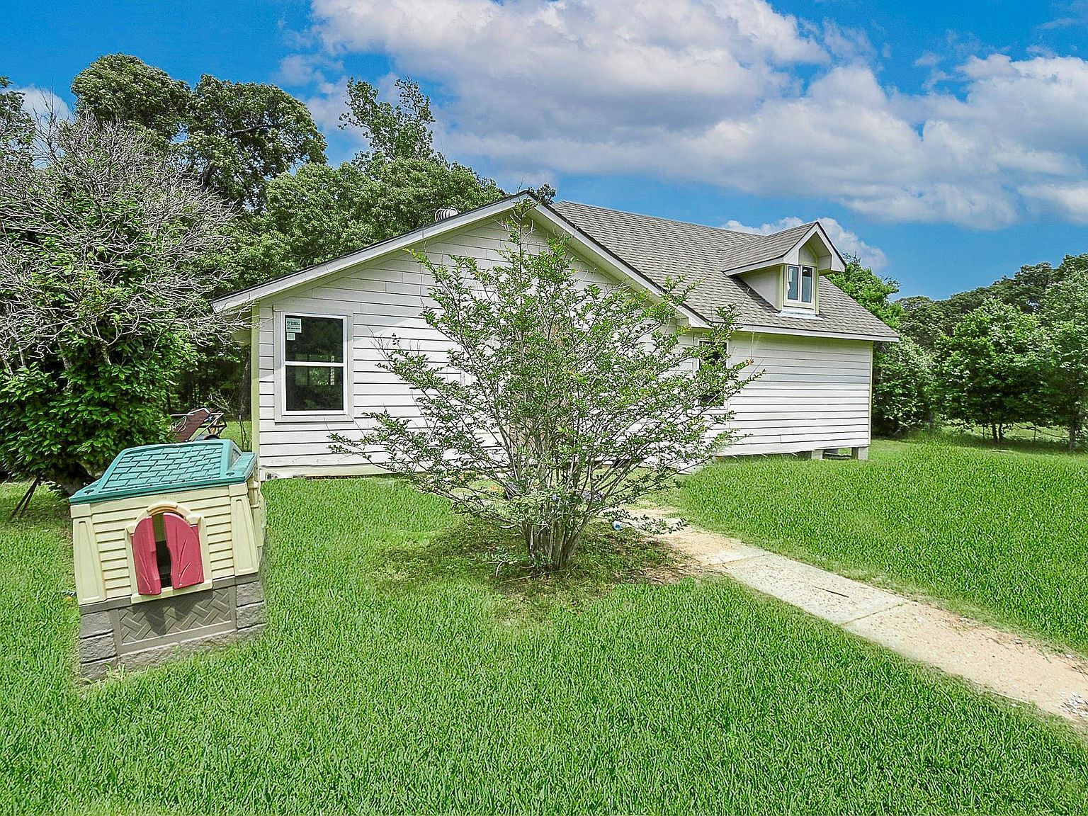 1023 Liberty Ave Livingston, TX 77351 - Thumbnail 5