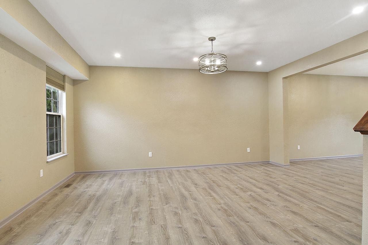 11007 65th St Kenosha, WI 53142 - Thumbnail 5