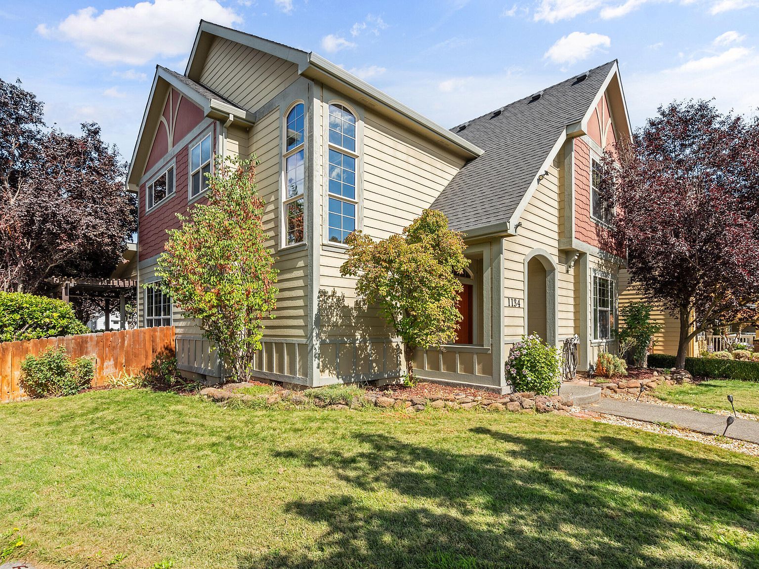 1134 Steamboat Dr Central Pt, OR 97502 - Thumbnail 5