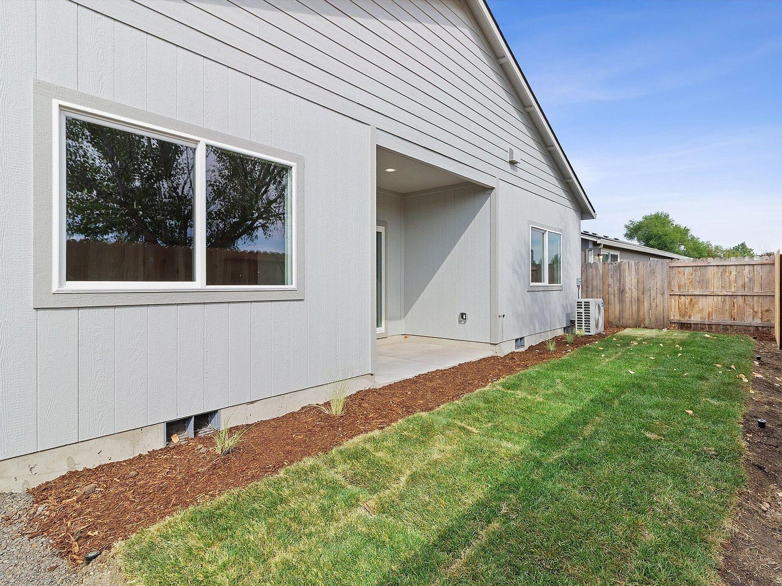 1858 Ingram Ln Medford, OR 97501 - Thumbnail 5