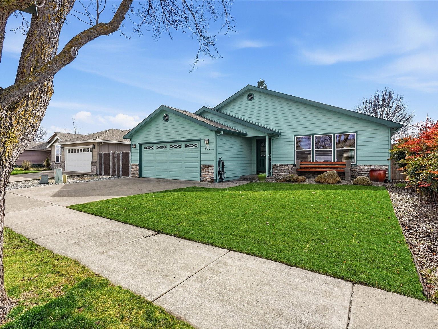 933 Parkdale Ave Medford, OR 97501 - Thumbnail 5