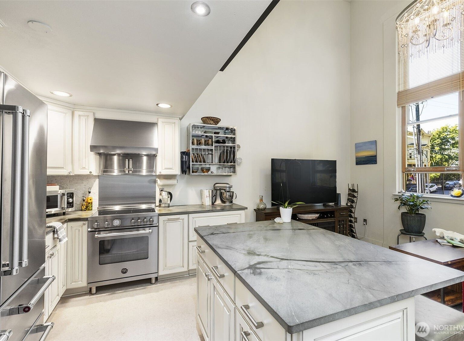 842 Washington St APT 203 Port Townsend, WA 98368 - Thumbnail 5