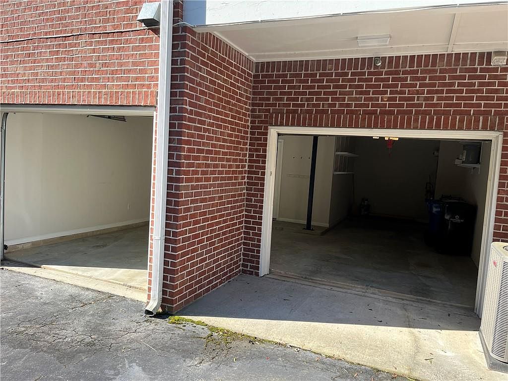 8108 Woodland Ln Alpharetta, GA 30009 - Thumbnail 5