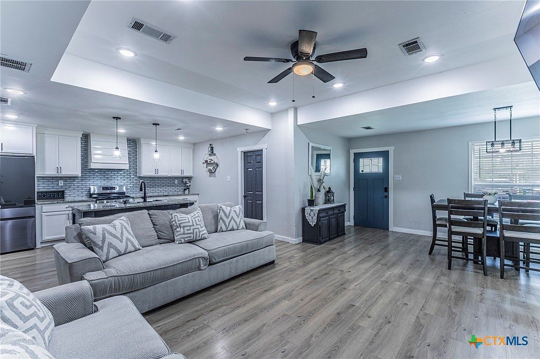 1306 Pleasant St Gatesville, TX 76528 - Thumbnail 5