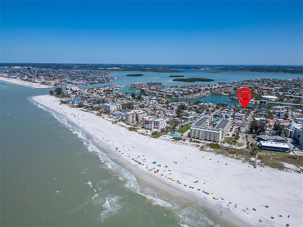 12006 Lagoon Ln LOT 18 Saint Petersburg, FL 33706 - Thumbnail 5