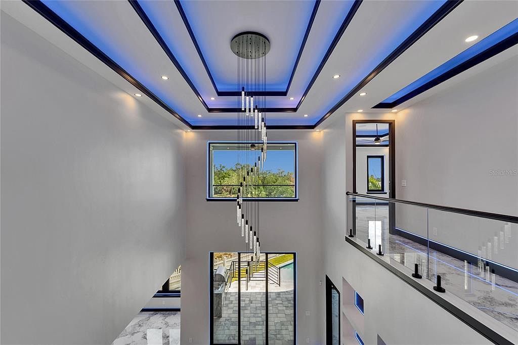 6520 Simone Shores Cir Apollo Beach, FL 33572 - Thumbnail 5