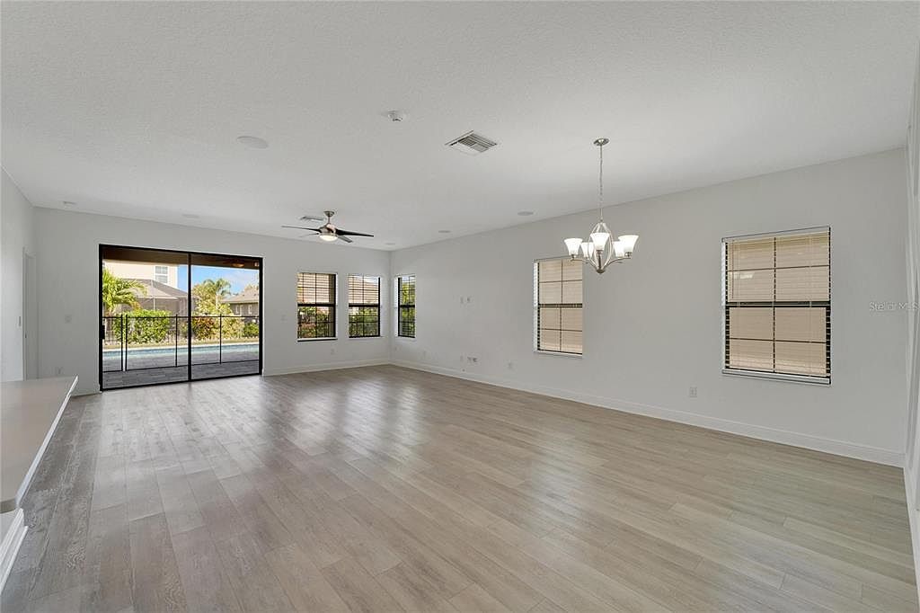 7408 Sungold Meadow Ct Apollo Beach, FL 33572 - Thumbnail 5