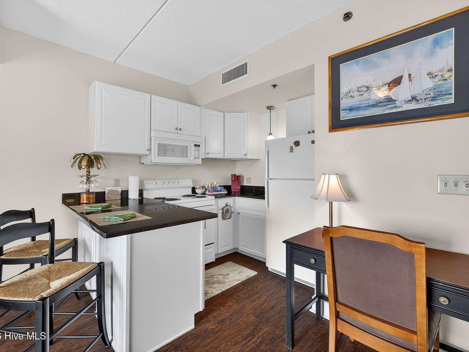 106 N Water St Ste 302 Wilmington, NC 28401 - Thumbnail 5
