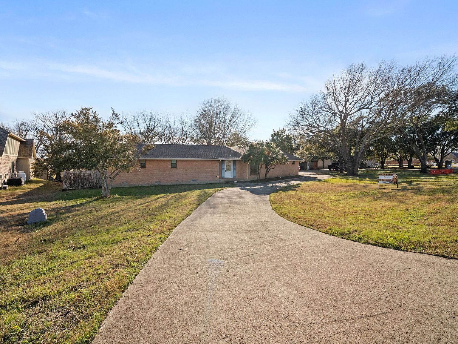 139 Lakeshore Dr Waxahachie, TX 75165 - Thumbnail 5
